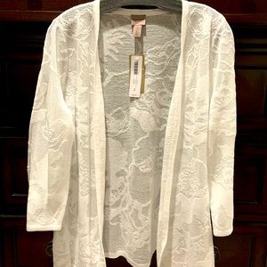 Chico’s NWT shrug size 2